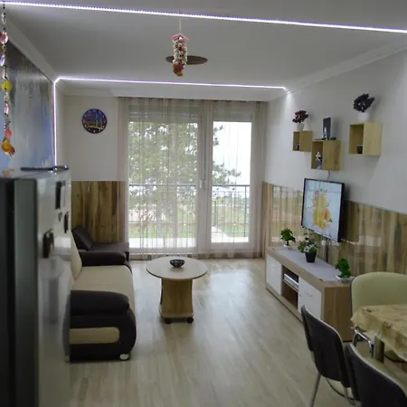 Ezuestpart Granada Koezvetlen Vizparti Premium Siófok