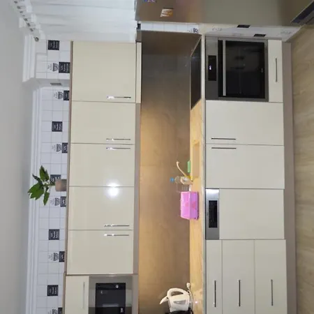 Appartement Ezuestpart Granada Koezvetlen Vizparti Premium Siófok