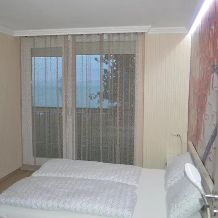 Ezuestpart Granada Koezvetlen Vizparti Premium Siófok