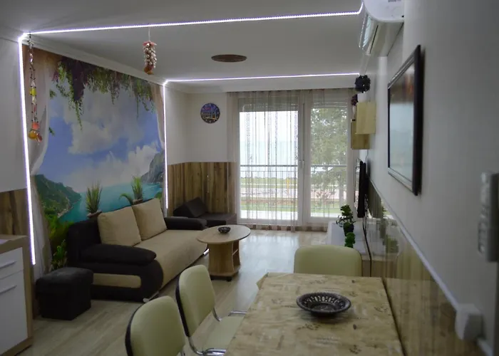 Apartment Ezuestpart Granada Koezvetlen Vizparti Premium