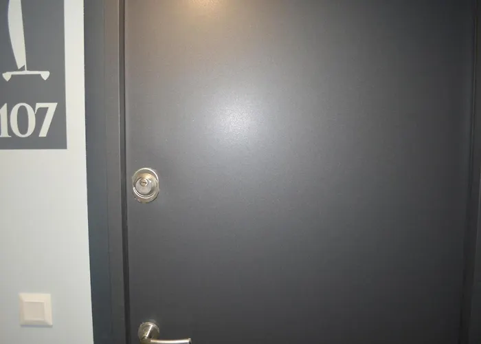 Ezuestpart Granada Koezvetlen Vizparti Premium Appartement